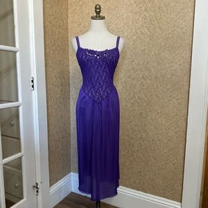 VTG 80s Retro Purple Floral Lace Sheer Basque Waist Lingerie Chemise Slip Dress